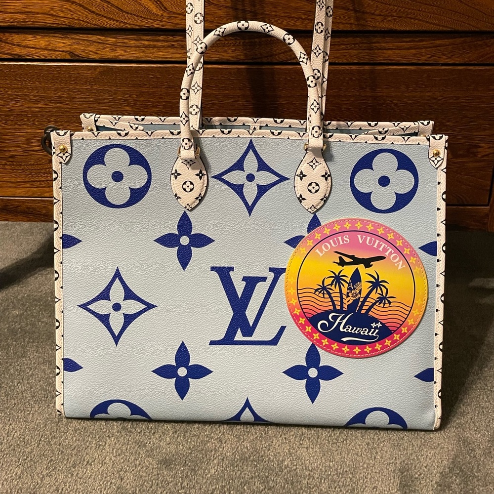 Louis Vuitton On The Go Monogram Giant GM
